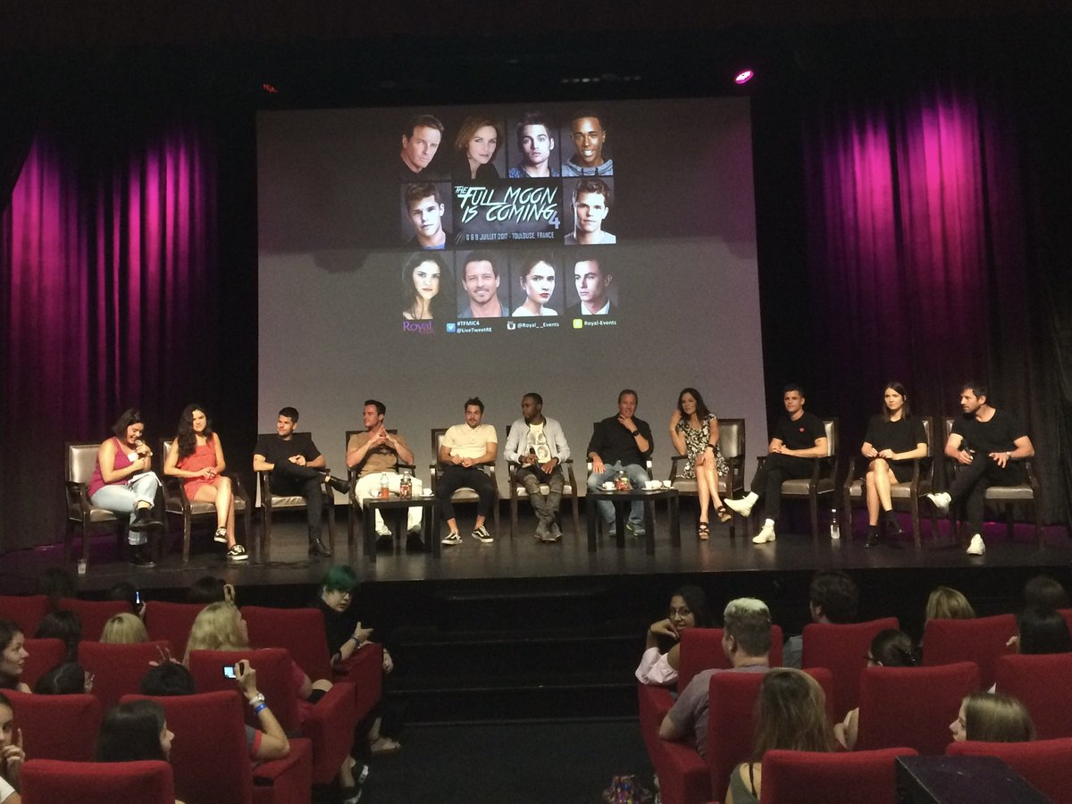 Reunited_Events's tweet photo. 🎂🐾Aujourd’hui c’est l’anniversaire des 3ème et 4ème éditions de notre événement Teen Wolf à Toulouse #TheFullMoonisComing c’était il y a 7 et 8 ans🐺 // Today is the anniversary of the 3rd and 4th editions of our Teen Wolf event in Toulouse #TFMIC was 7 and 8 years ago🥍 https://t.co/YwtUjD76Pt