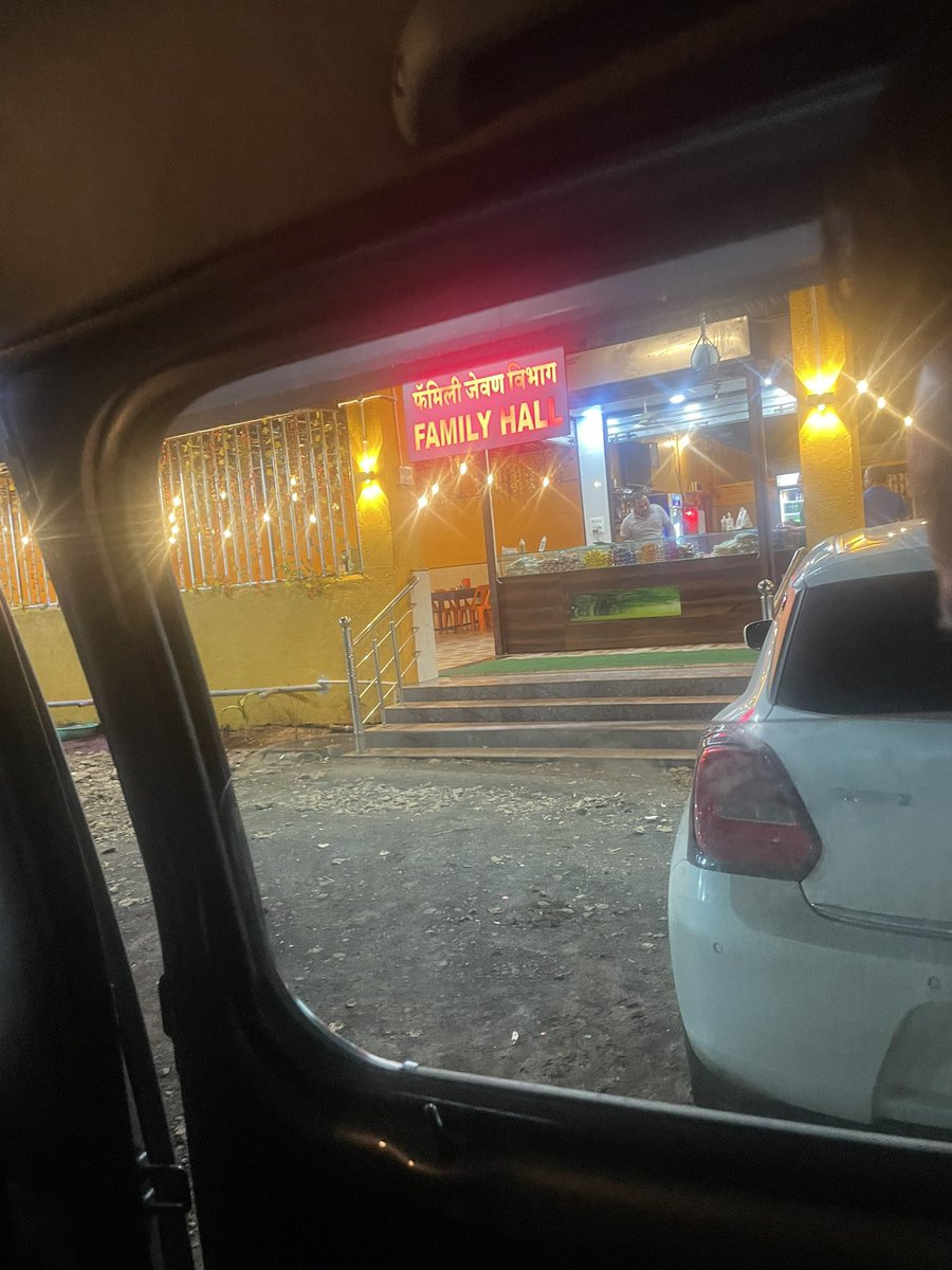 Meghanath001's tweet photo. @ie_mumbai @CMOMaharashtra  your Maharashtra dhabas are cheating and looting!  They are attacking tourist !! Hell with this guys 

Take actions @MAHARASTRA156 @maha_tourism https://t.co/Fr88XKKJYj