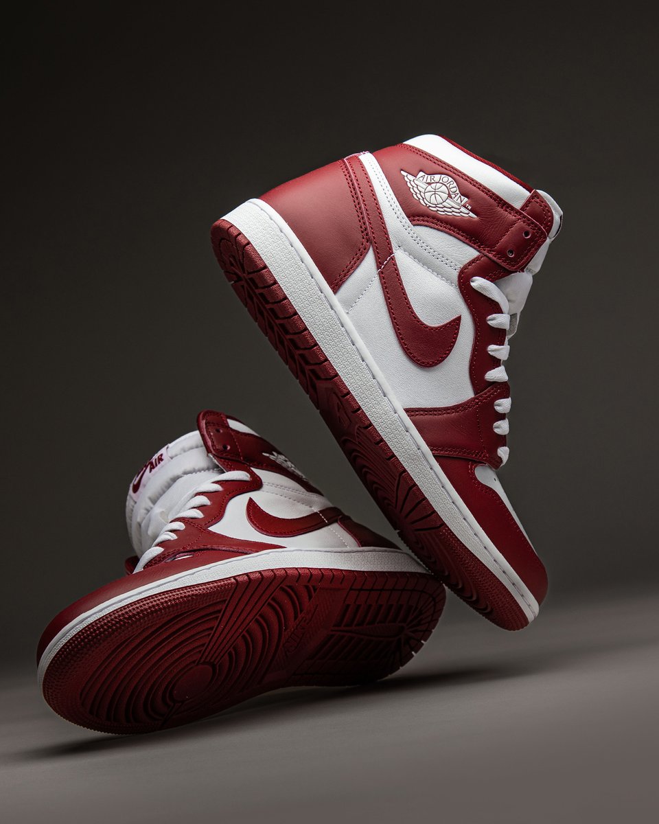 Ad: New Low Price: Air Jordan 1 Retro High OG 'Artisanal Red' at $86.40 if you buy 2 pairs or another sale item =&gt; bit.ly/3wek9LZ