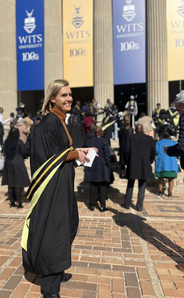 This is for the late, great prof. Ivor Sarakinsky. Thank you for encouraging me to embark on this academic journey. Masters of Management in Governance.