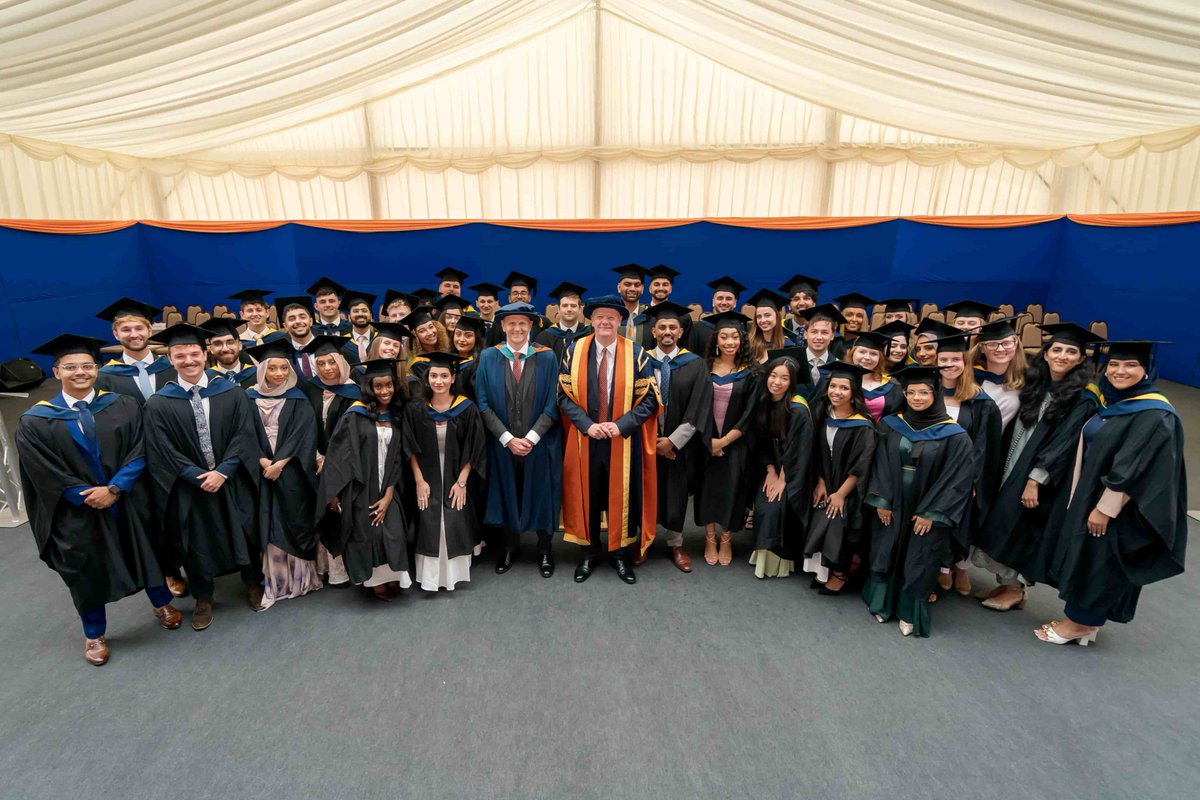 After five years, the School of Medicine’s class of 2024 have graduated today - the first ever from <a href="/sunderlanduni/">University of Sunderland</a> <a href="/debrapatten/">debspatten</a> 
sunderland.ac.uk/more/news/univ…