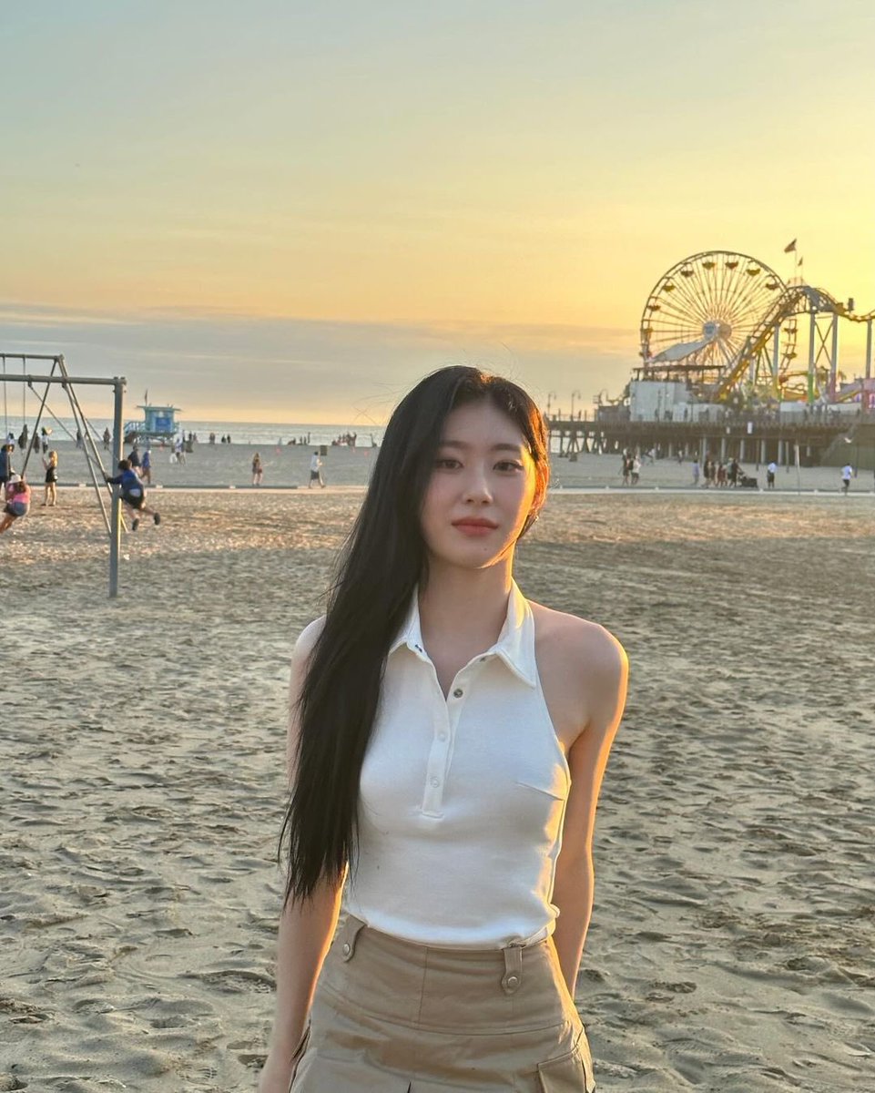monchaerry's tweet photo. Last summer still holds a special place in my heart. It was all about chasing sunsets! Look at how pretty the sky was 🤍 https://t.co/5wNVH4HbJg
