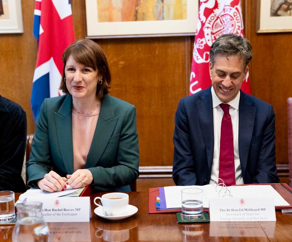 Rachel Reeves tweet media