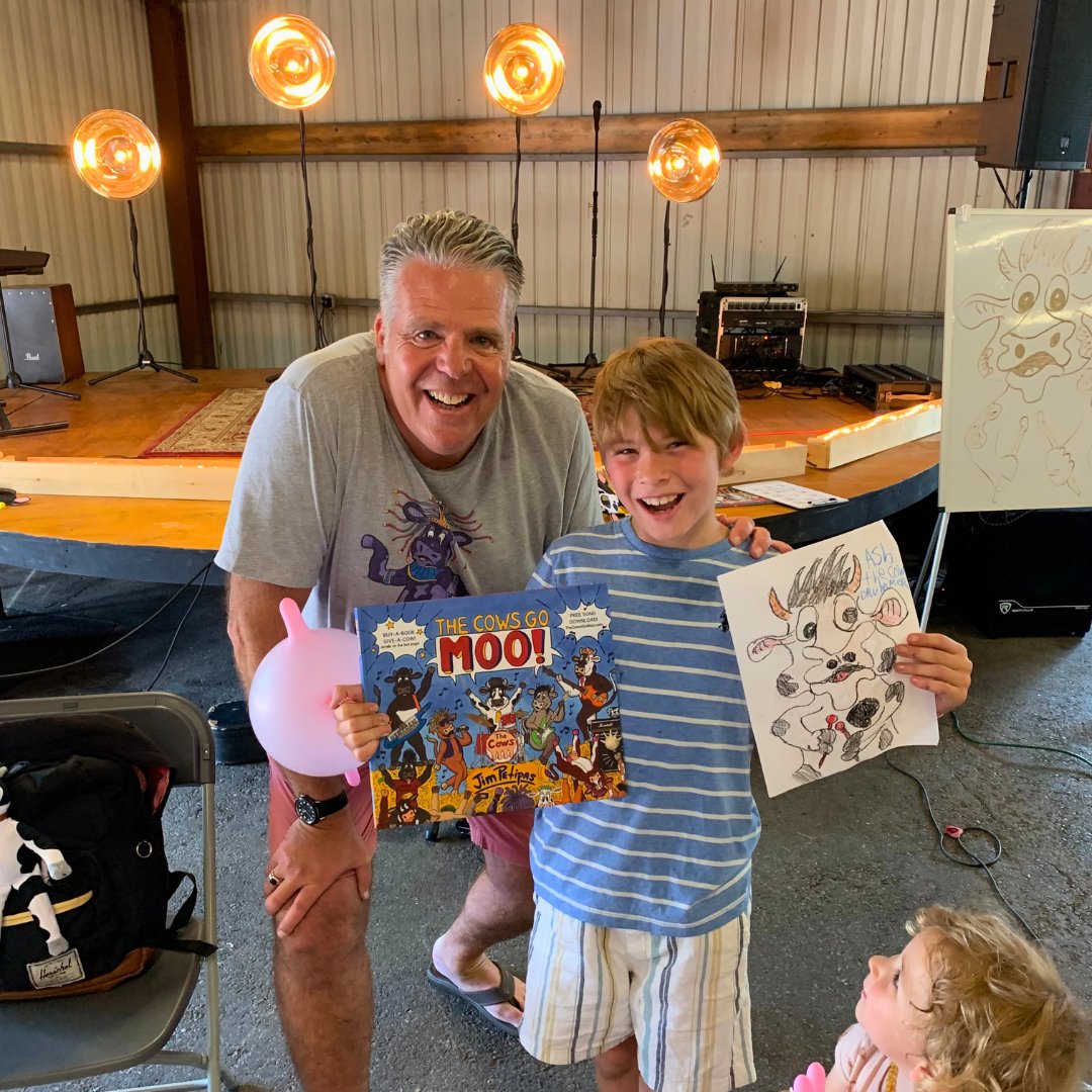 TheCowsGoMoo1's tweet photo. Ash is our Moo Crew Fan of the Week! This fun and creative kiddo attended Cowapoolaza at last year's SoulFest Music Festival in Topsfield, MA. 🎸🎪

Hope to see you again this year, Ash! #kidlit #bookauthor #childrensbook #PictureBooks #Massachusetts https://t.co/kz9OCIsyYj