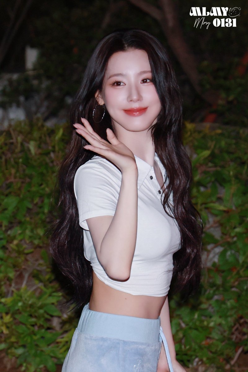 searchmiyeon's tweet photo. first love, cho miyeon. https://t.co/914qdG5MP3