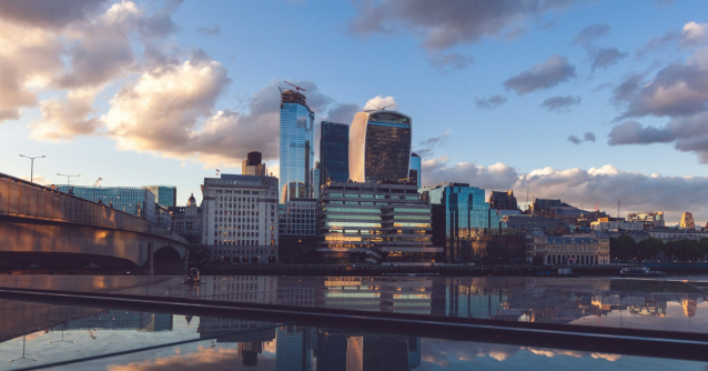deepakmehta_2's tweet photo. Read these top tips for creating engaging self-service environments in local government and how to avoid some of the common pitfalls that result in poor experiences and negative ROI. #CX #CCaaS #contactcentre https://t.co/aAxq7t0uqh https://t.co/WwIqekPDjC