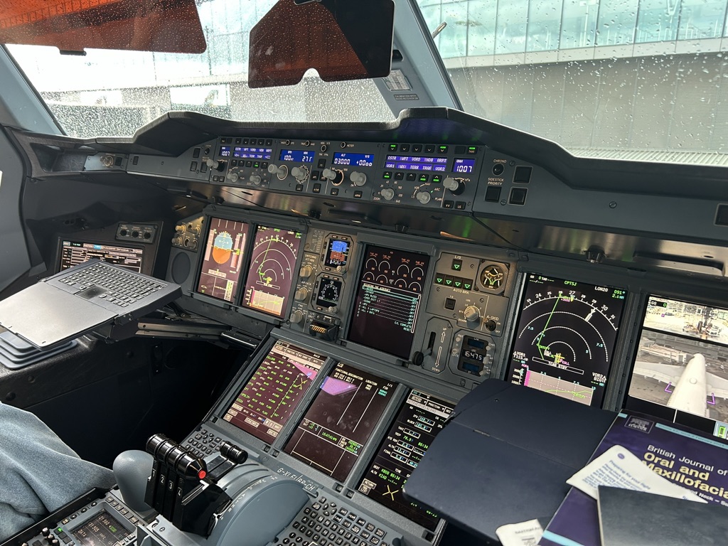 Historically steep authority gradients were the norm in on flight decks

Changes were made after many fatal accidents

Yes there has to be some hierarchy &amp; a team leader

But reducing gradients in healthcare so that anyone can speak up if concerned helps improves patient safety