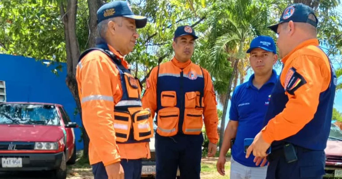 #04DEJULIO 2024

Llegada del Secretario de Gestión de Riesgo, Jefe de la ZOEDAN y Director de Protección Civil Miranda; C/PC-II Jesús Rafael Vegas Cadavid. Al estado de Sucre, pueblo de Cumanacoa.

Entérate en: #INSTAGRAM: <a href="/PCADMiranda/">Protección Civil Miranda</a>
