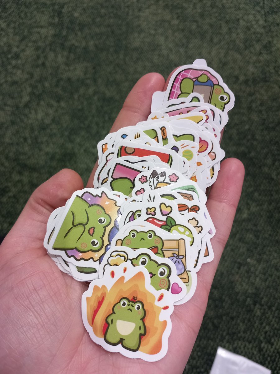 At #SMBE24 I have my poster at number 167 - drop by if you're interested in endogenous retroviruses or anurans (or free stickers)