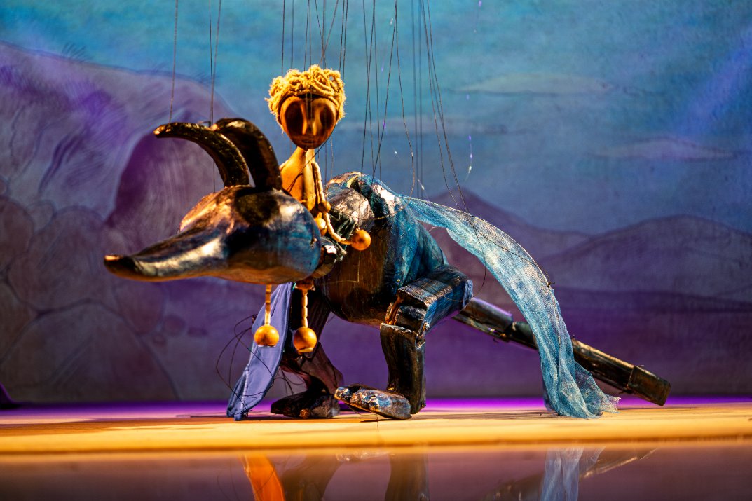 String Theatre tweet media