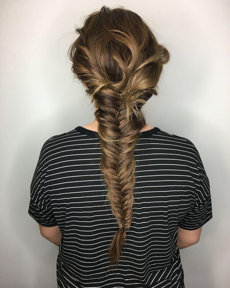 cmhairdressing's tweet photo. Hey everyone! Hayley is coming back to work on 7th August following the birth of beautiful baby Reyna and a period of maternity. Make sure to book your appointments before her days fill up. Don't miss out! 🌟https://t.co/OQF1bkJJJR 
#haircut #haircolour #hairstyle #Edinburgh https://t.co/OvaHykxWqY