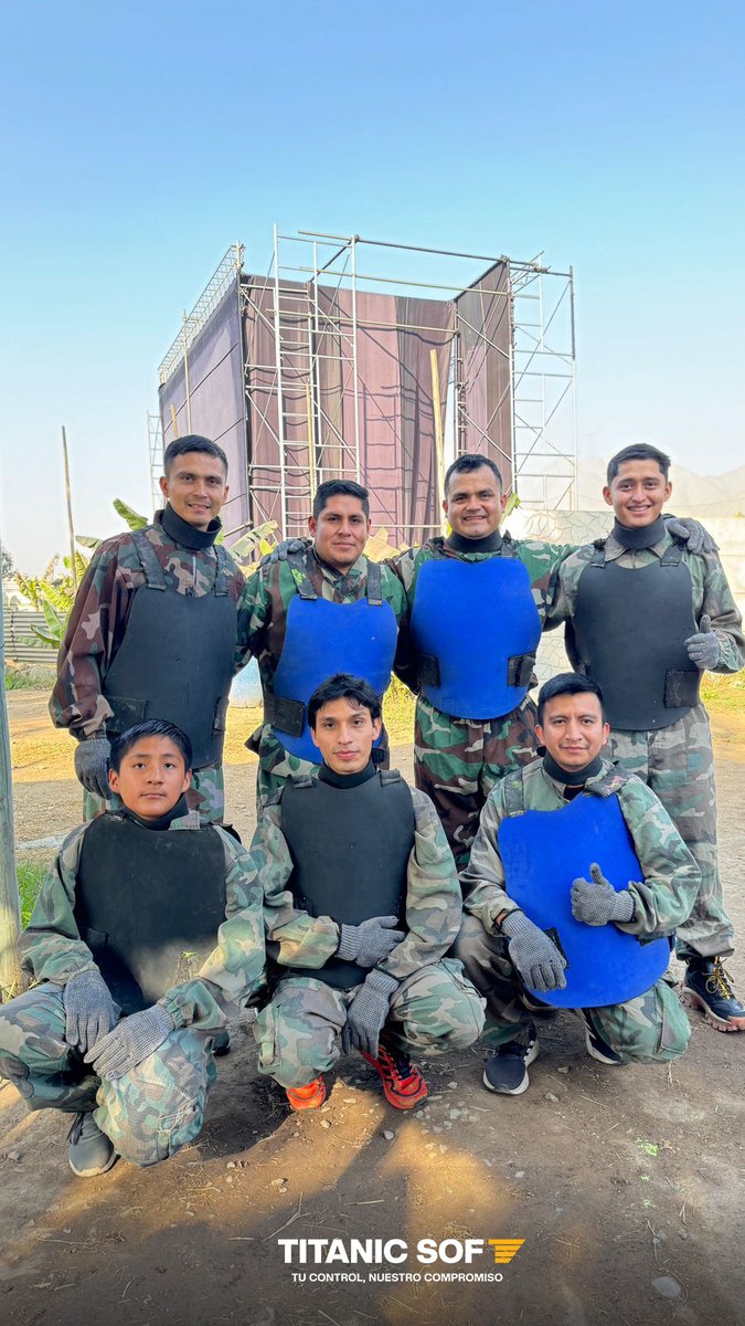 TitanicSoft's tweet image. 🔫 🤩 Un día de mucha diversión con nuestro team Titanic Soft.

#teamtitanicsoft #diversión #Painball🔫
