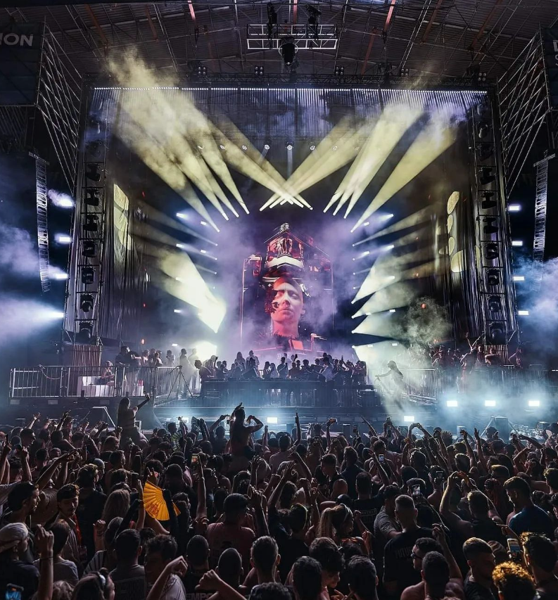 ART VISUAL's Summer 2024 Road Map 
-Soundwaves Portugal☑️
-Origen fest Maiorca Spain☑️
-Afterlife Ibiza Spain
-Wake Up Dream Spain
-Dream Beach Spain
#NFTsCommunity #3dartwork #NFTs  #3DCG #UE5
#NFTdrops #NFTsellers #nftarti̇st