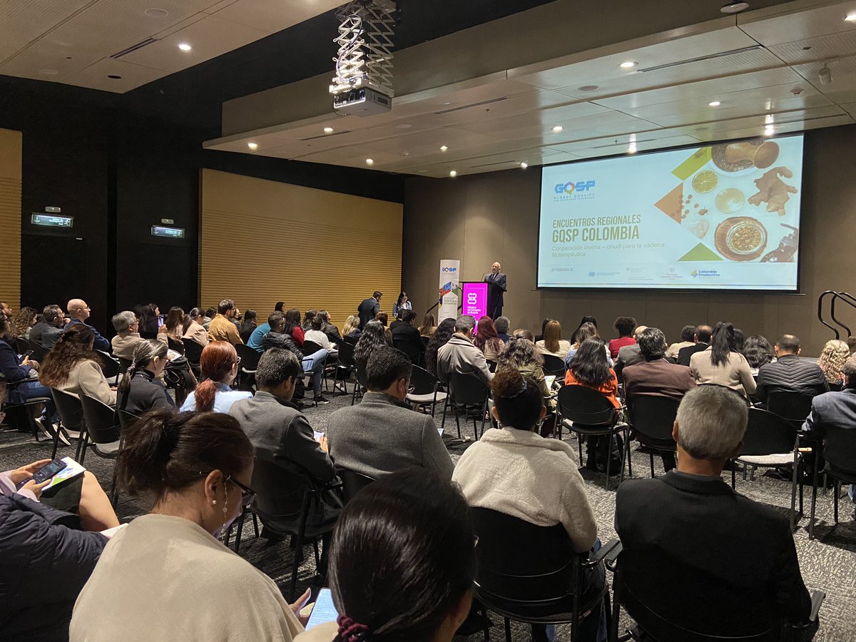 GQSPColombia's tweet photo. #AEstaHora empezamos nuestros Encuentros Regionales GQSP Colombia con nuestro evento en #Bogotá. Durante la mañana contaremos con intervenciones de @invimacolombia, @INMdeColombia, @MinSaludCol y más 🤓 https://t.co/OhRzlylM8s