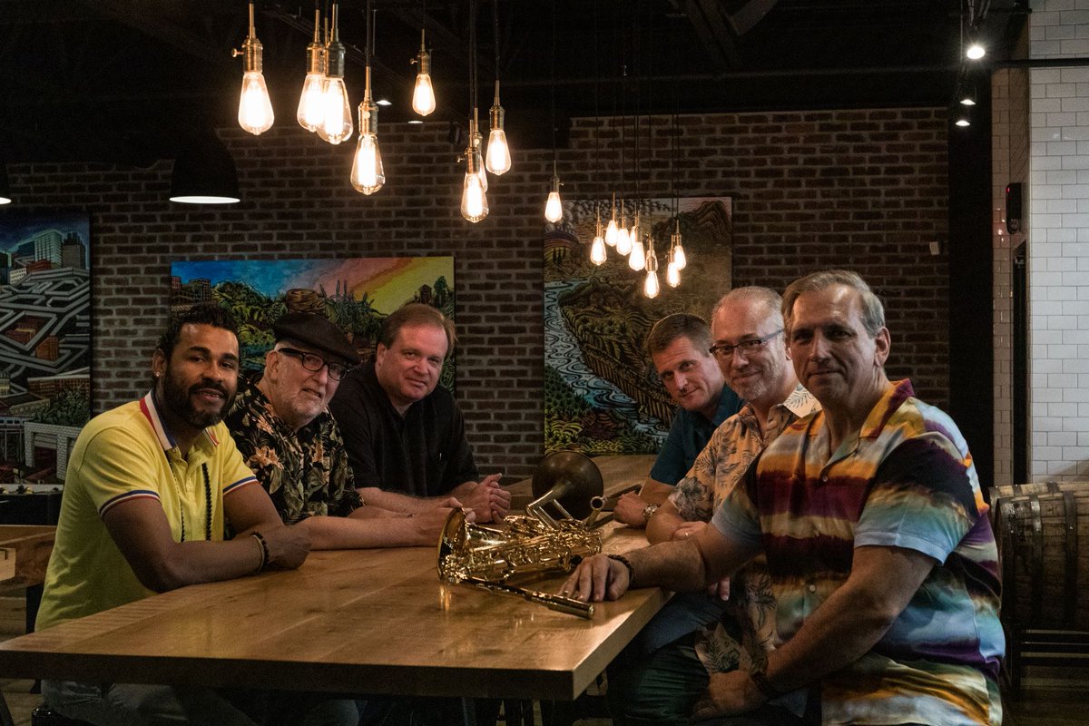 ✨ Free Jazz Tonight ✨

AURORA, a six-piece band, will be in the Lounge at the Greer Cabaret Theater at 5 PM! JazzLive is moving into the Greer Cabaret for today given the excessive heat.

Part of the @BNYMellon presents JazzLive series presented in partnership with <a href="/MCGJazz/">MCG Jazz</a>