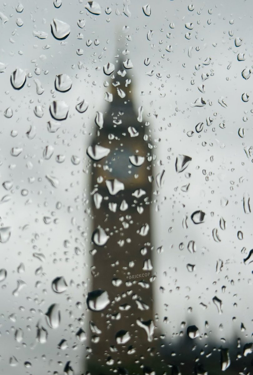Brick_Cop's tweet photo. What summer…? 😂☔️🌧️ 

#PCRain #ThinBlueLine #London ☔️🚨 https://t.co/I4tKWdb6tQ
