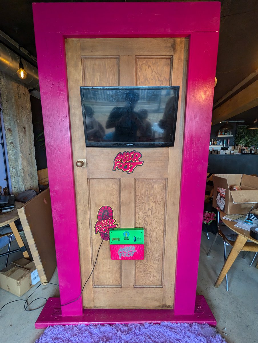 We Throw Switches tweet media