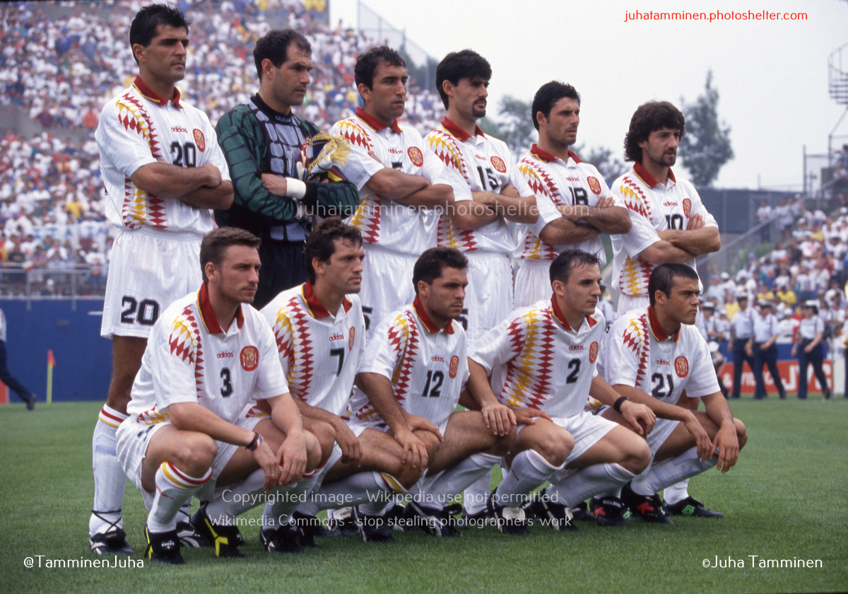 TamminenJuha's tweet photo. At the Foxboro Stadium of Boston 30 years ago, 9 July 1994, Italy v Spain, World Cup quarter final #USA94 #WorldCup1994 #ITAvESP #Azzurri #SeleccionEspanola https://t.co/6txlQ7UHc9