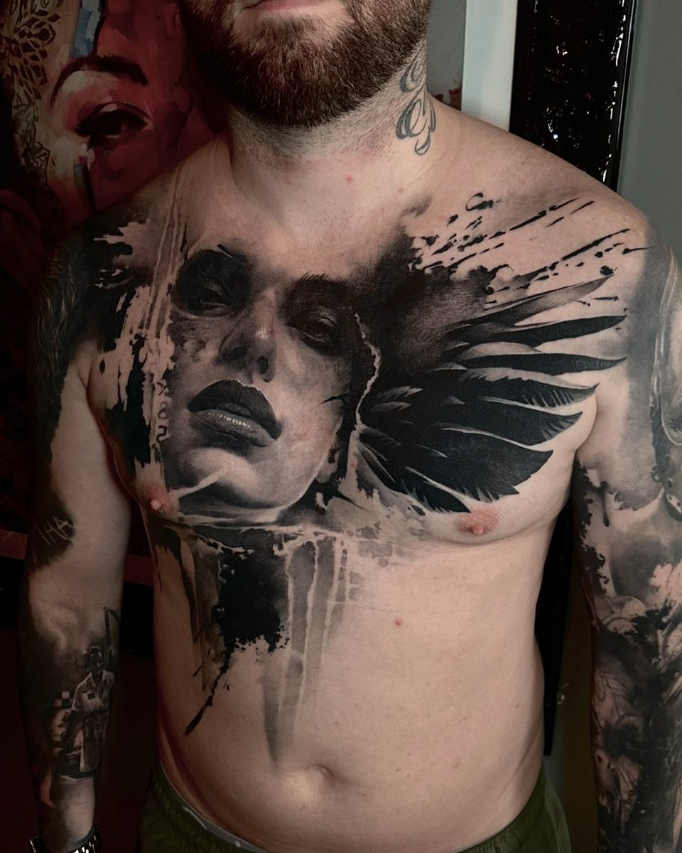 KillerInkTattoo's tweet photo. Awesome black and grey work by Clarke Dudley using Killer Ink tattoo supplies!

#tattoo #graphic https://t.co/lQMYTAK4Ri