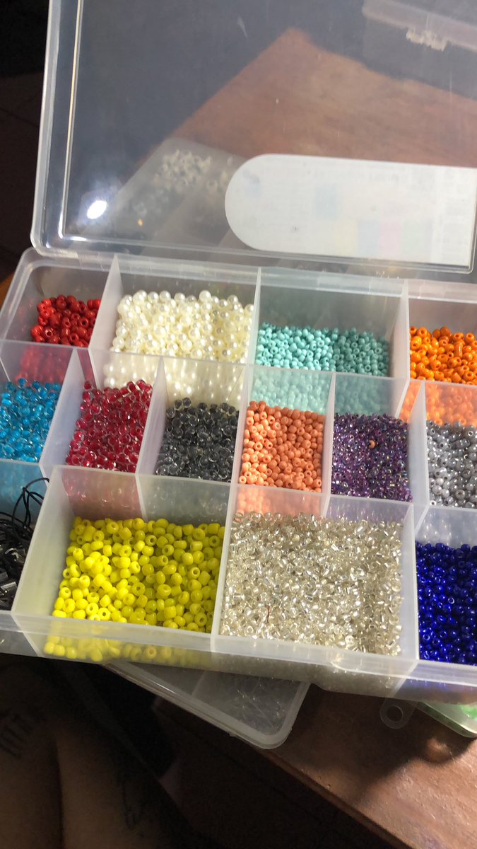 sadtraline's tweet image. makaryo barang ben waras ✨ 

yang mau custooomm bolee slide intoo DM ya cntik 🦋🌙✨