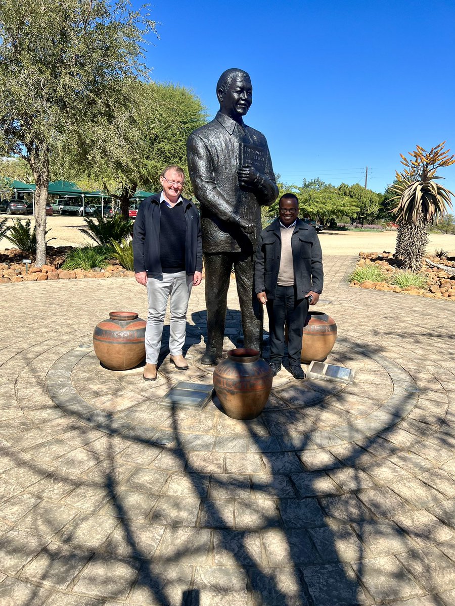 Today, we are in the Letsitele area in Limpopo with our friends from FNB Agriculture. 

We are visiting some of the agribusinesses, primarily in the fruit industry. The folks are doing admirable work here, and there remains significant agricultural potential in Limpopo province.