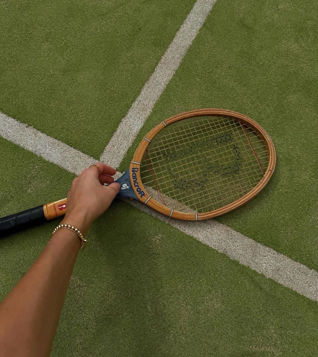 silkvanille's tweet photo. 🎾💁🏼‍♀️👟 https://t.co/KlDqV4X1gR