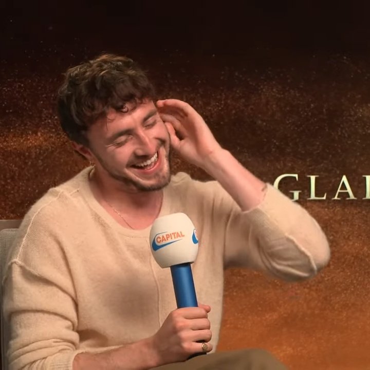 connellwaIdron's tweet image. my man my man my man