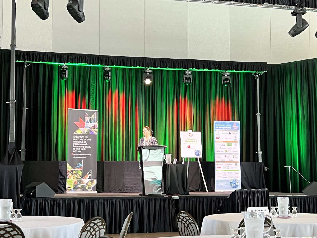 Last plenary of #PlantCanada2024 Day 2 is Dr. Sara Martin from AAFC: Changing Environment, Changing Genes: Insights from Weed Genetics and Genomics 🧬🌱🛑
Some of the recent work published in <a href="/CanJPlantSci/">Canadian Journal of Plant Science</a> :
⛓️cdnsciencepub.com/doi/full/10.11…
⛓️cdnsciencepub.com/doi/full/10.11…