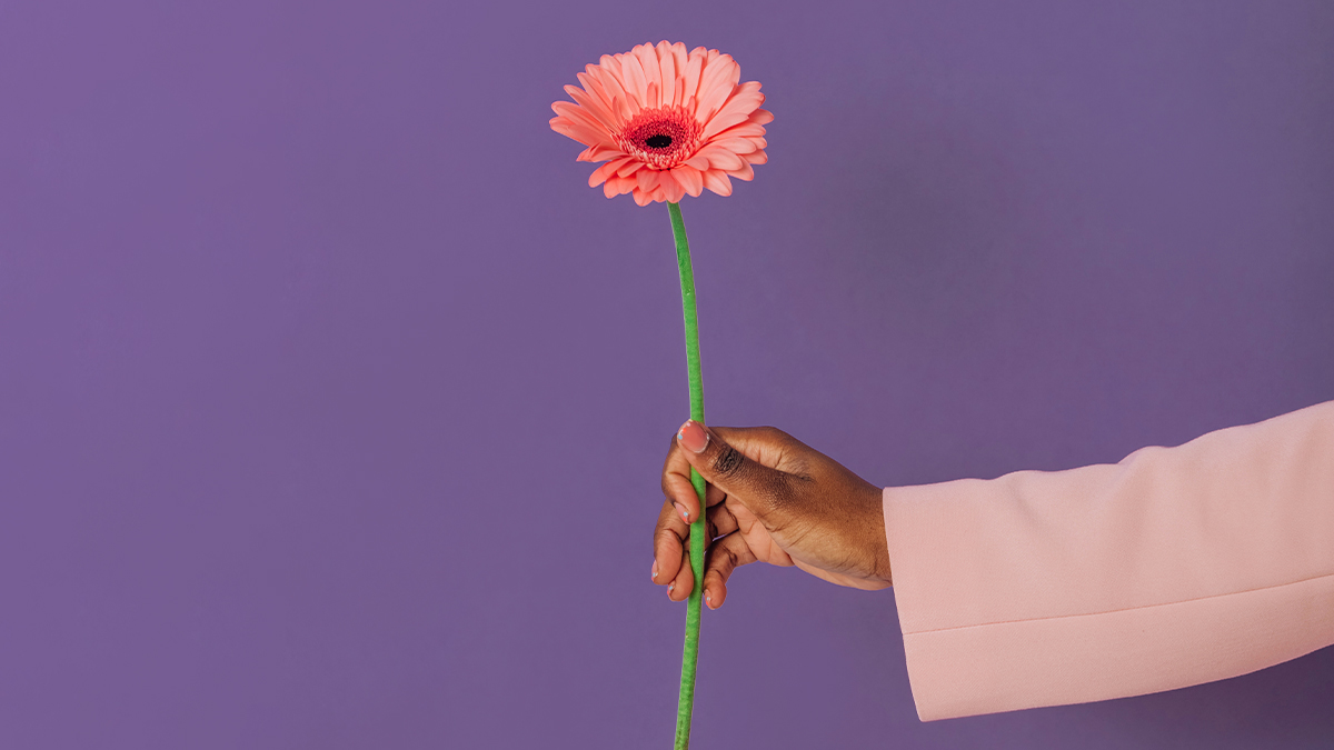 The demand for workplace mental health culture is growing, beyond generic perks. <a href="/KellyAGreenwood/">Kelly Greenwood</a> and Bernie Wong offer strategies for leaders to foster a more supportive environment:
hbr.org/2023/10/the-fu…