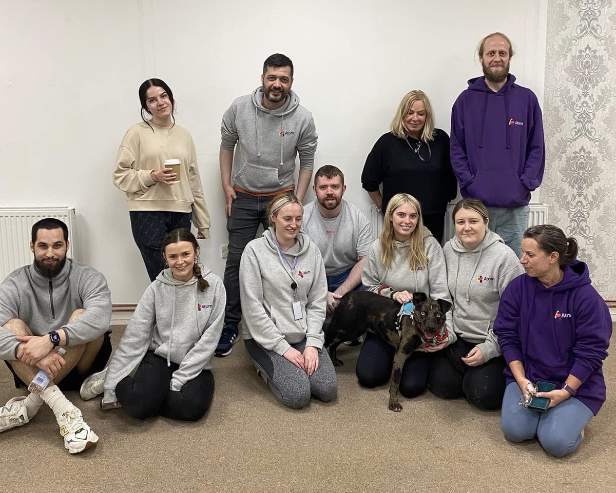 Thank you to the brilliant team from Atom Bank who volunteered with us today and helped with painting in our charity shop👏🏻👏🏻👏🏻

Banjo loved meeting everyone and getting lots of cuddles and treats 🐾💕