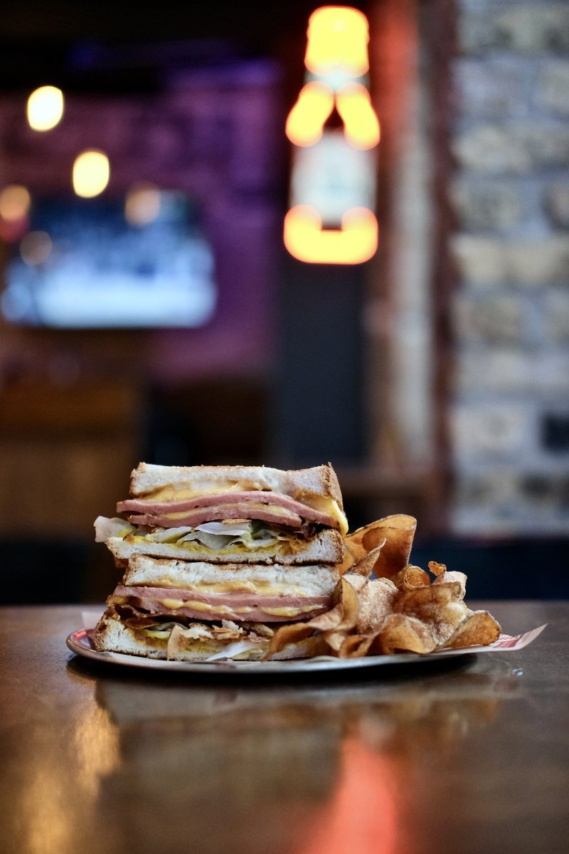 richcoledesign's tweet photo. @mattlindner Their Fried Bologna Sandwich is exceptional. https://t.co/xgO0RLfENn