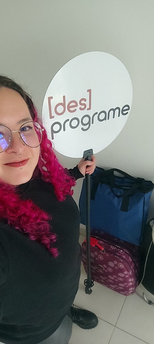 #PartiuCPBR16

<a href="/mocraveirodev/">Monica Craveiro</a> já está a caminho da <a href="/CampusPartyBRA/">Campus Party Brasil</a> com nosso pirulito!

Nos vemos lá! <♥️>