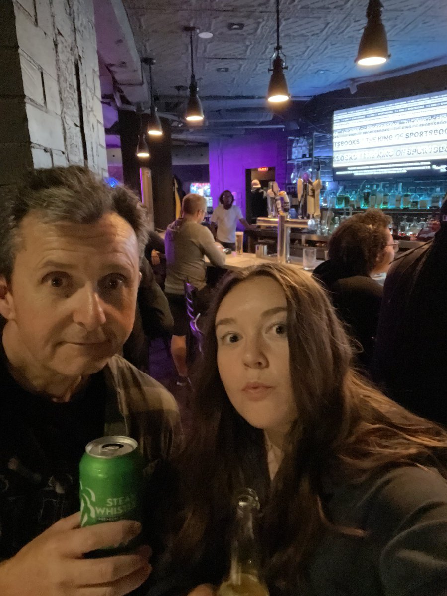 hillj44's tweet photo. Happy 25th birthday to my amazing daughter @briannahill09 !! Looking forward to spending the day with you! https://t.co/dHHCzdRLEm