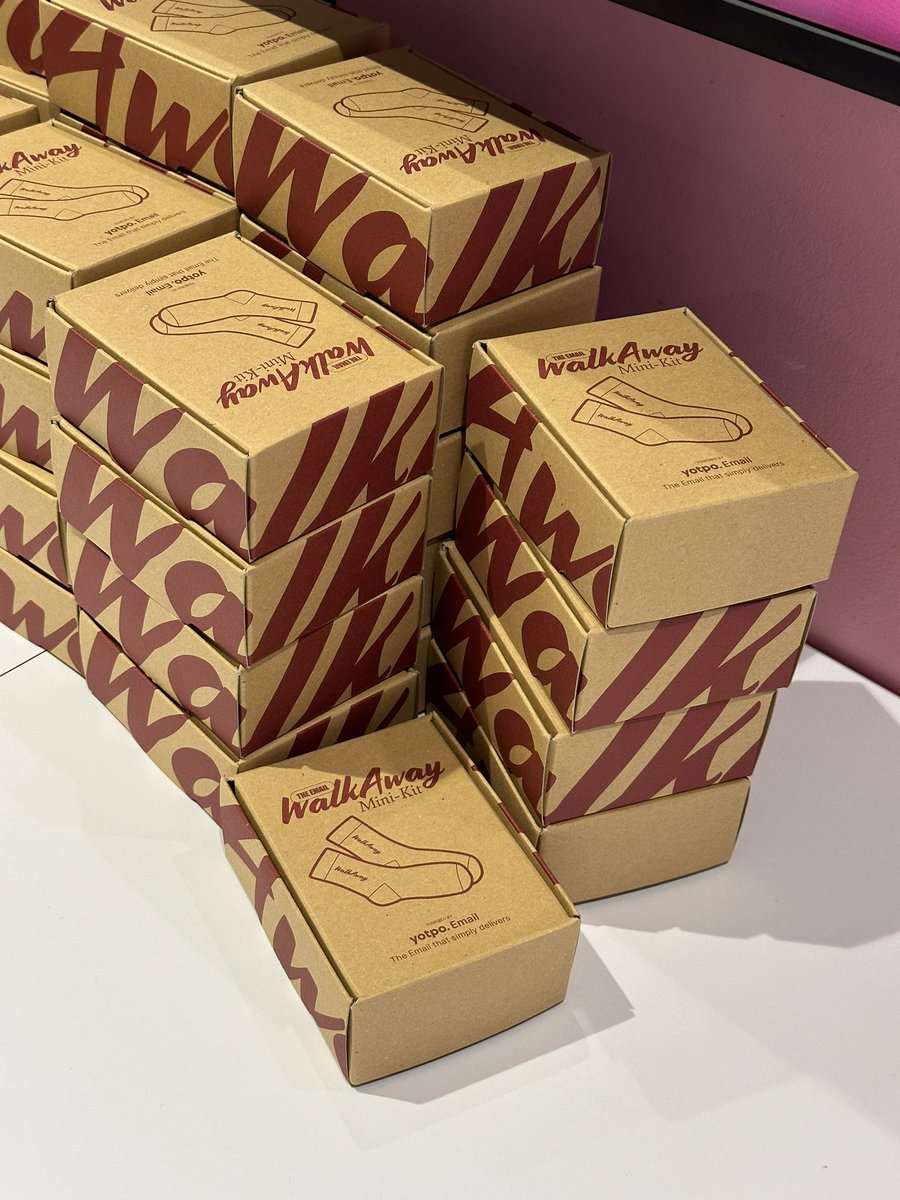 These boots (Nike AF1s) are made for walking (away from your current provider) 👟

We know how complex and stressful walking away from your current provider is, even if the alternative is a solid competitor that offers fair pricing, a consolidated toolset, and fantastic CS