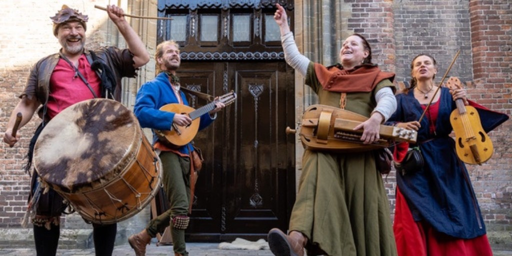 News update: during their show on the Village Stage on Thursday Datura will give a medieval dance workshop: they'll teach you their favorite medieval dance! This dance is hilarious &amp; everyone can participate. Those medieval people weren't so crazy after all. Well… maybe a bit.