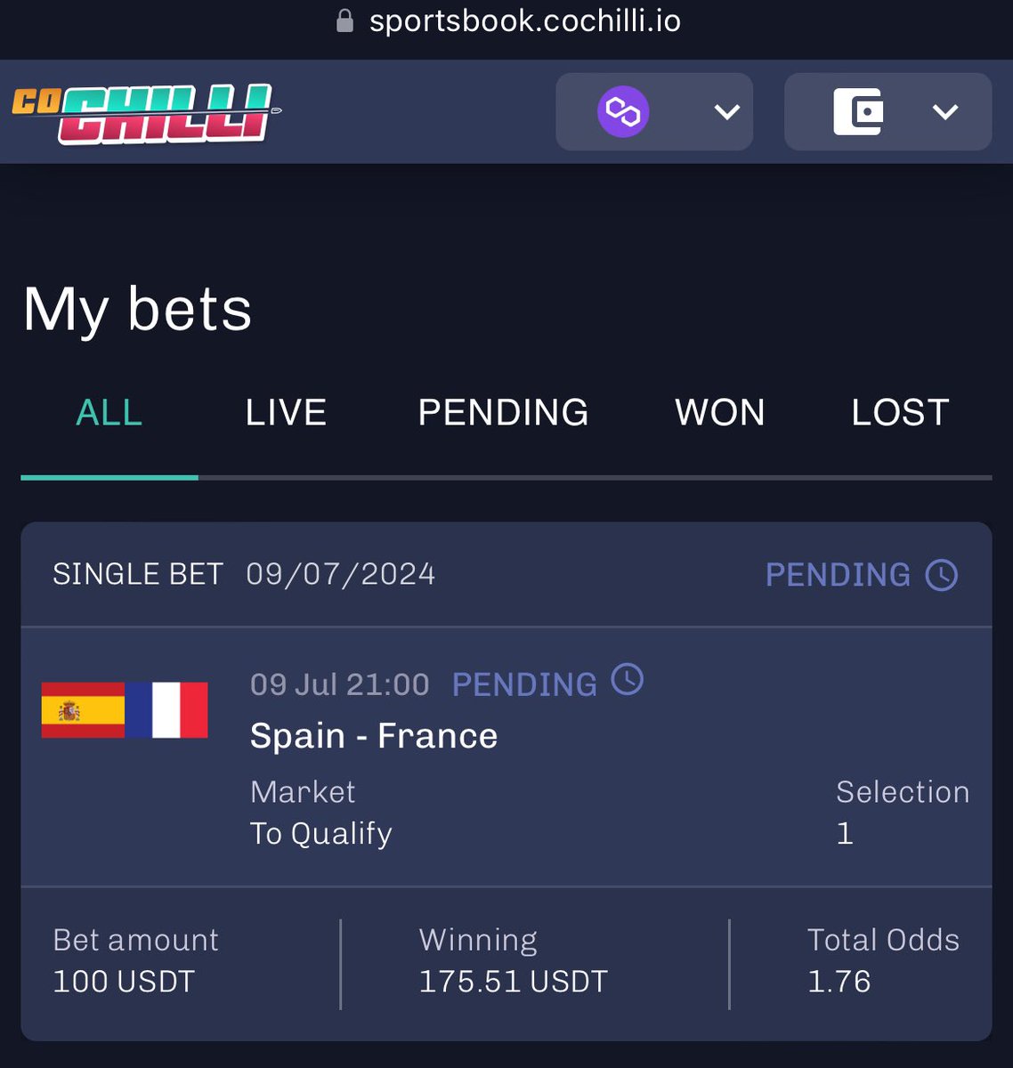 ChilliChamp_'s tweet photo. Hi! We already got to semi-finals of fantastic #EURO2024 🏆

I’m coming back to you guys with a little analysis of today’s upcoming match which is going to reveal the first finalist of the tournament!🤩

SPAIN 🇪🇸 - 🇫🇷 FRANCE #SPAFRA 
📆 09.07.2024
🕐 21:00 (UTC+2)
📍Munich Football Arena, Munich 

It should not be a surprise to anyone that Spain is considered the favorite in this match, especially since they won all 5 out of 5 matches played at Euro 2024. Team of great individuals, shining youngsters, and just experienced footballers playing with good synergy all together. Their goals in previous matches  were scored not only by players from the starting 11, but also by substitutes, moreover the game played by La Roja is simply beautiful to the eye and also very effective. In turn, the French national team did not impress at this tournament, having problems with maintaining an offensive style of play and scoring goals from the field. Nevertheless, Spain will play this match without several key players (Dani Carvajal, Robin Le Normand, Pedri), while three colors squad looks ready.
My choice: Spain 🇪🇸