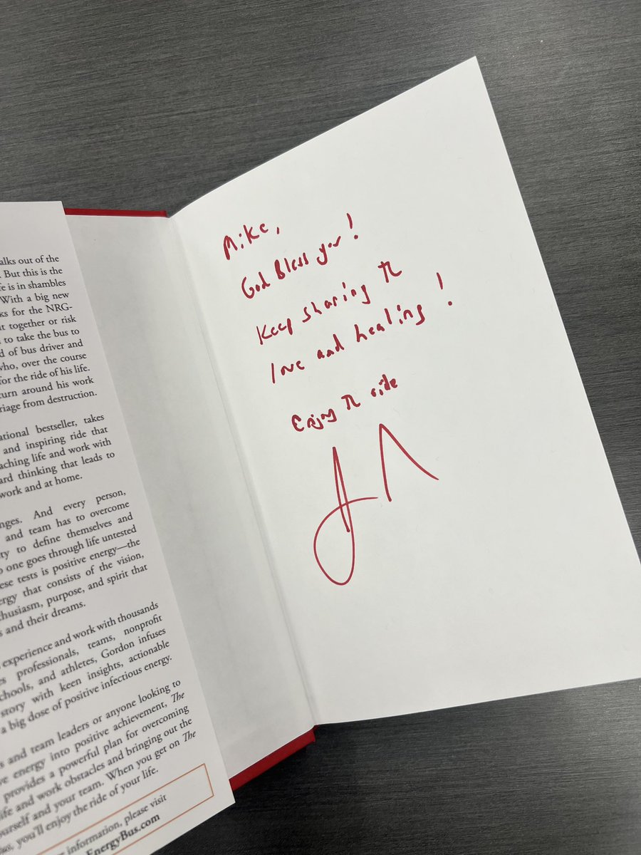 GretnaEastVB's tweet photo. For #TeamTuesday we have been reading Energy Bus by @JonGordon11 🌟🚍 It’s a great book with a powerful message, helping our team focus on the power of positive energy! A special thanks to Jon Gordon for a signed copy of his book📕 https://t.co/GRt52ZA2w7