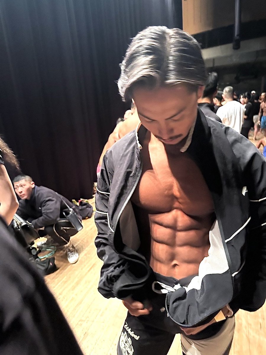 Mar17N's tweet photo. 今年の仕上がり100%🔥❤️‍🔥

#筋トレ
#fwj https://t.co/y0kqpz3hjX