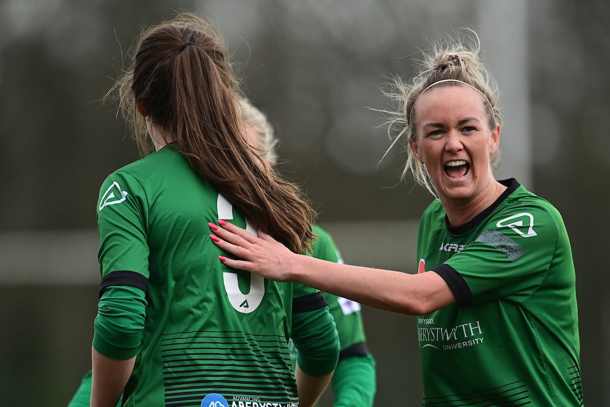 💚 <a href="/AberTownWomen/">Aberystwyth Town Women FC</a> through and through…

All the best in your retirement from playing, <a href="/xkellythomasx/">Kel Tom</a> 👊

#GeneroAdranPremier