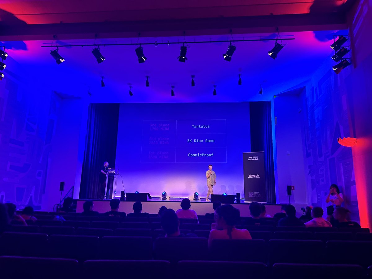 YTU Blockchain tweet media