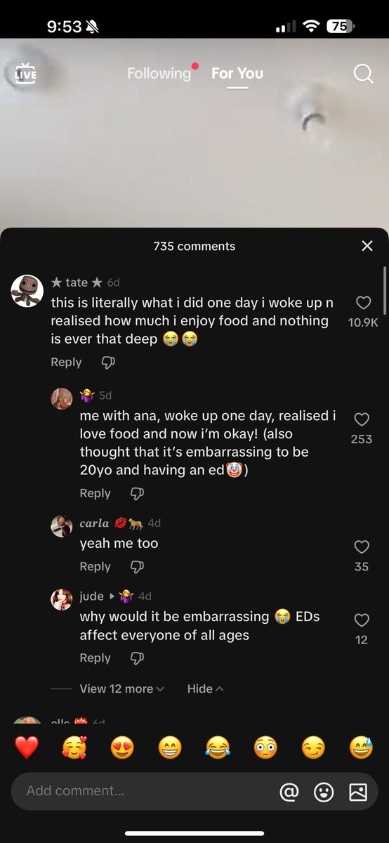 tau1704's tweet photo. how is it embarrassing to be 20 yrs old and have an eating disorder? make it make sense, you can't control a MENTAL disorder?? https://t.co/Q1GigT0vJ3