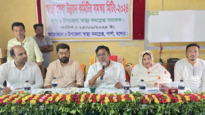 বেনাপোল সীমান্তে ৯পিচ স্বর্ণের বারসহ পাচারকারী আটক