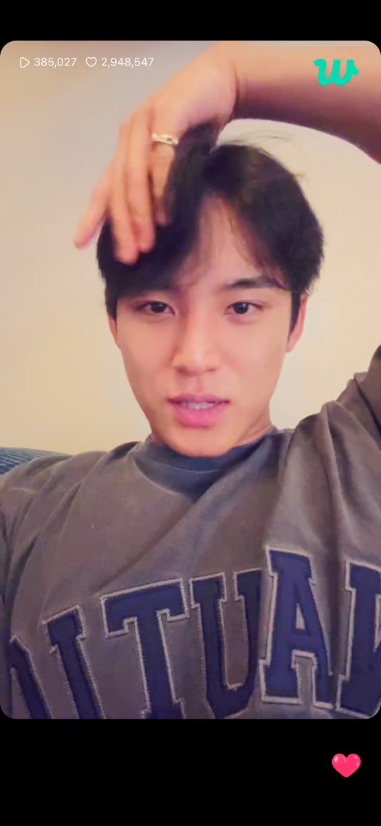 haa_n_ni's tweet photo. 🐶 "your clothes are wonwoo hyungs huh?" yes
🐶 "does wonwoo wear mingyus clothes too?" yes

MINWON NATION RISE😭😭😭😭😭 https://t.co/oAwTYwc5y8
