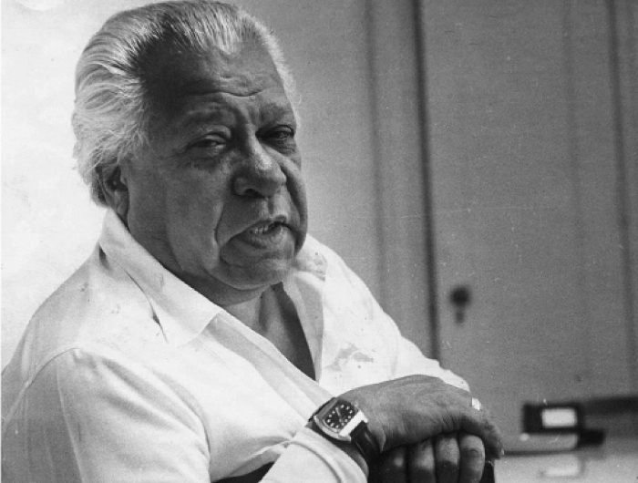 MTSS_CUBA's tweet photo. Natalicio de Nicolás Guillén, símbolo de nuestra identidad nacional, por su fecunda obra literaria y cubanía es considerado nuestro Poeta Nacional y una de las figuras de la literatura más reconocidas de Cuba internacionalmente. https://t.co/rqSO8b6n1b