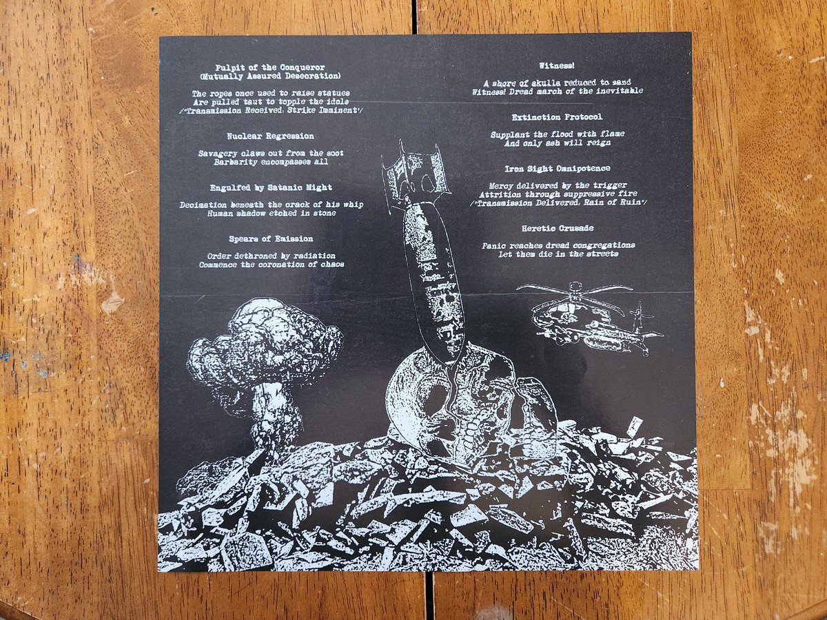 peartnoy's tweet photo. #nowspinning "Extinction Protocol" by Primitive Warfare. One of the best releases of the year. The first full length album from this incredible band. #primitivewarfare #extinctionprotocal #vinyl https://t.co/bEw21yYhiR