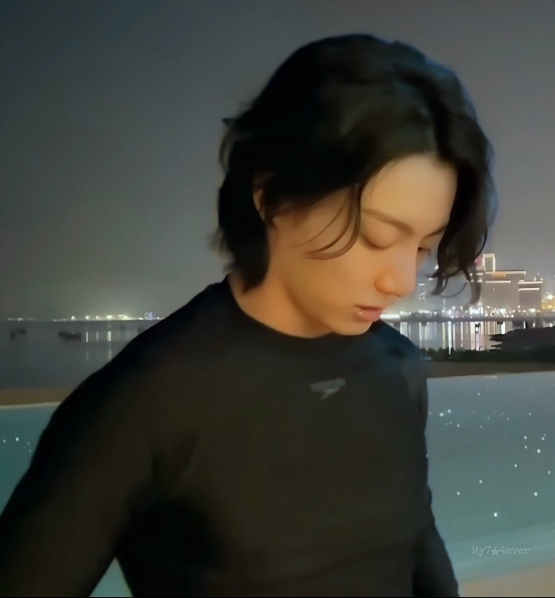 my7stars4ever's tweet photo. @archiveforJK I LOVE HIM…😭💜 https://t.co/bI7MIuqk8b