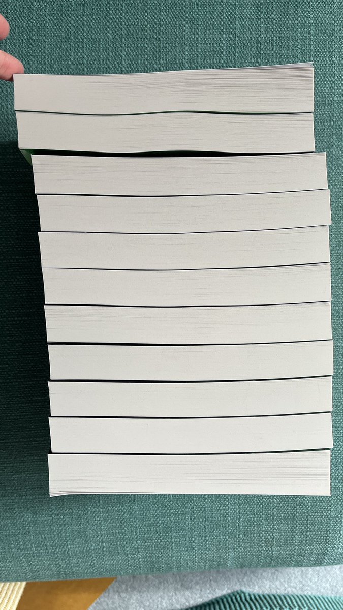 Early print copies of VALENTINE’S DAY (Seekers 4) arrived yesterday and they’re gorgeous and I’m desperate to share them with you but I CAN’T because the cover reveal isn’t until 15 August 😭😭😭