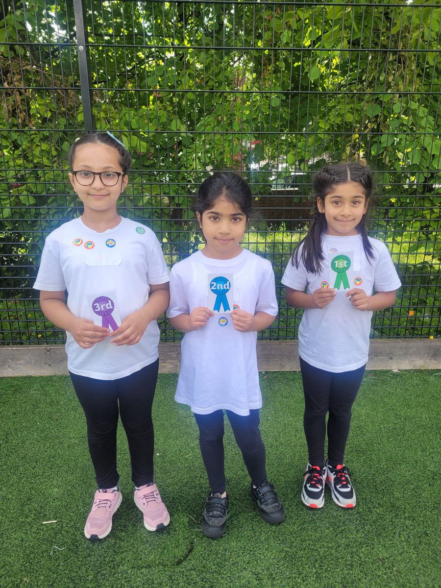 olive_bolton's tweet image. Meet our fastest Year 1 and Year 2 pupils #WeAreStar #SportsDays #KeyStage1 #Ambition #Respect #Resilience #Athletes #Sports #Winners #Champions #Happy #Summer