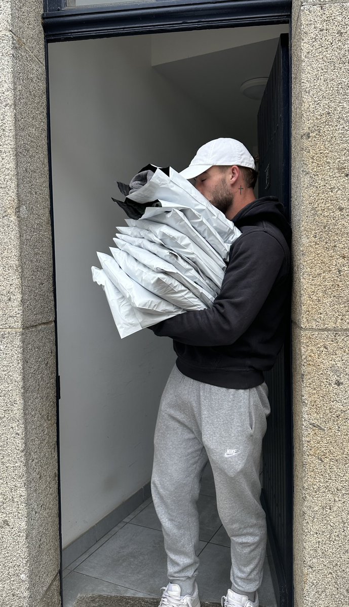 Une journée pas de zinzin mais 304€ quand même… 

Y’a des bons et des moins bons jour.. mais bon pas grave car ce soir c’est MATCHHH