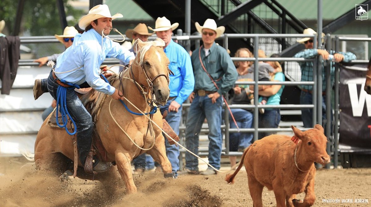 Ty Harris finds his groove at Mandan Rodeo Days rebrand.ly/fz6p7ji Learn more about Montana Pro Rodeo: montanaprorodeo.com #prorodeo #montana #PRCA #NFR #montanaprorodeo #barrelracing #breakawayroping #rodeo #rodeolife #rodeostyle